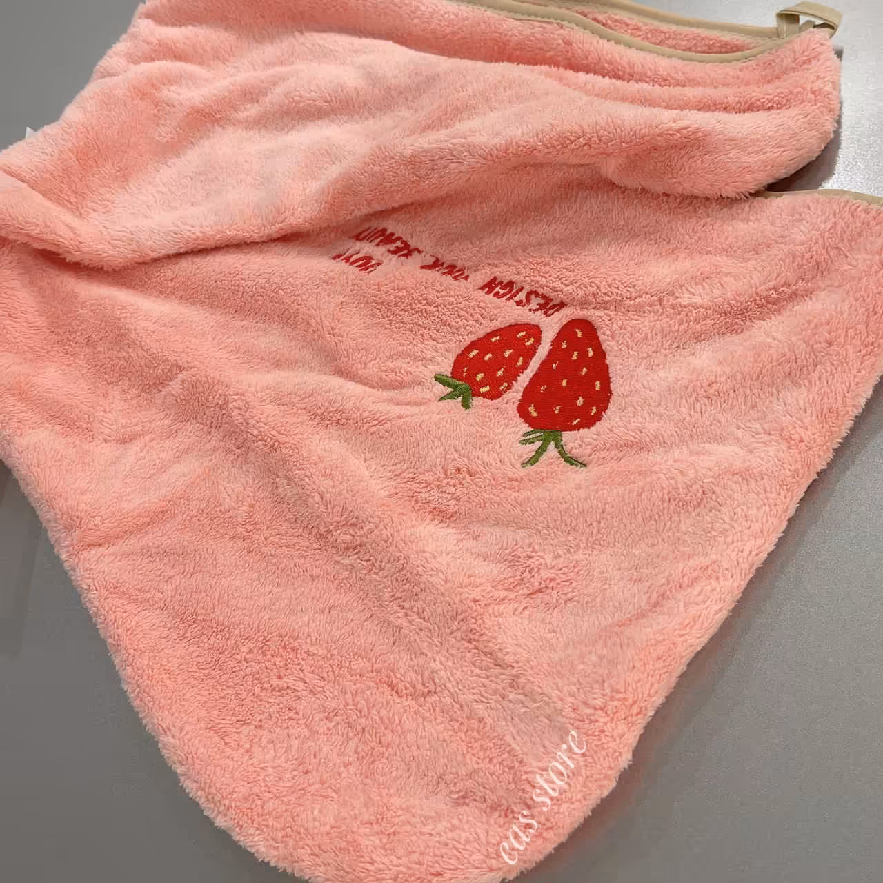 کلاه حمام مایکروفایبر  توت فرنگی