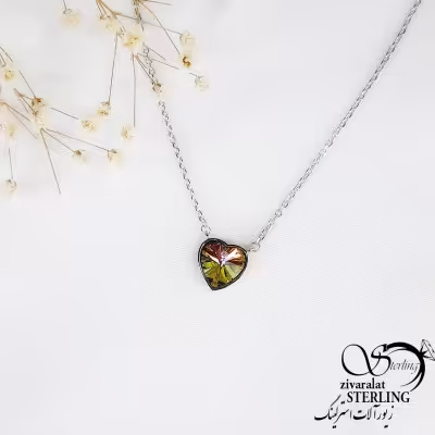 گردنبند قلب نقره با نگین هفت رنگ کد 11057