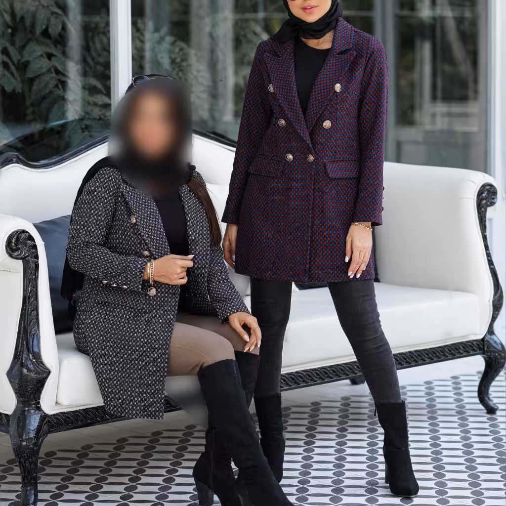 مانتو پاییزه مدل کت یقه انگلیسی آستین 3 دکمه جنس شانل ترک درجه یک رنگ مشکی،قهوه ای تیره،قرمزآبی