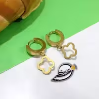 گوشواره استیل حلقه ای رنگ ثابت طلایی آویز دار در طرح ونکلیف