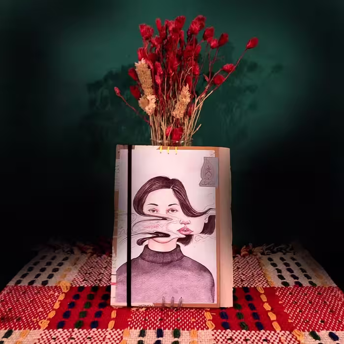 دفتر خاطرات دست ساز آقای کاغذی طرح فرکانس زن (پس کرایه)