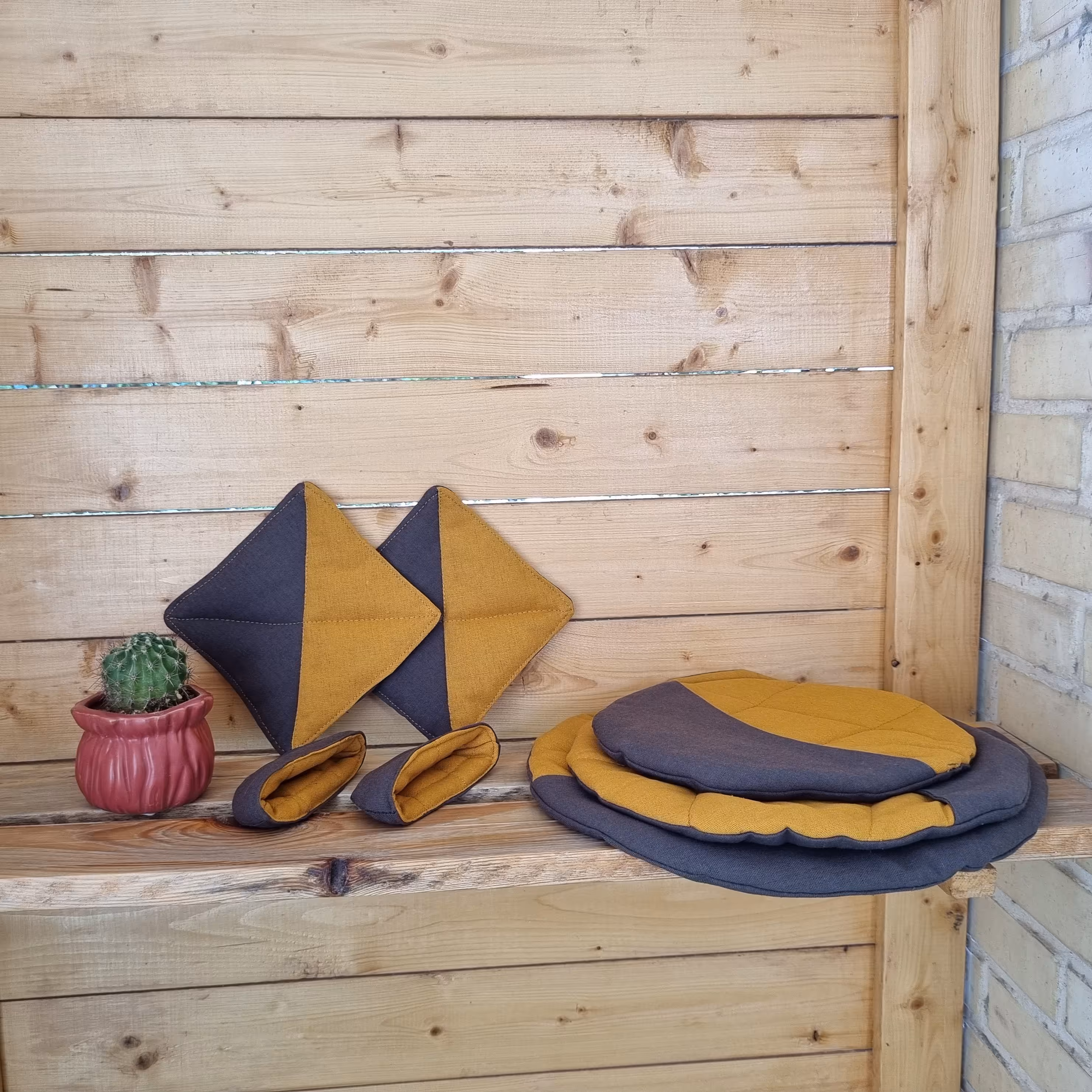 سرویس دمکنی و دستگیره. هفت تکه.کتان نخ