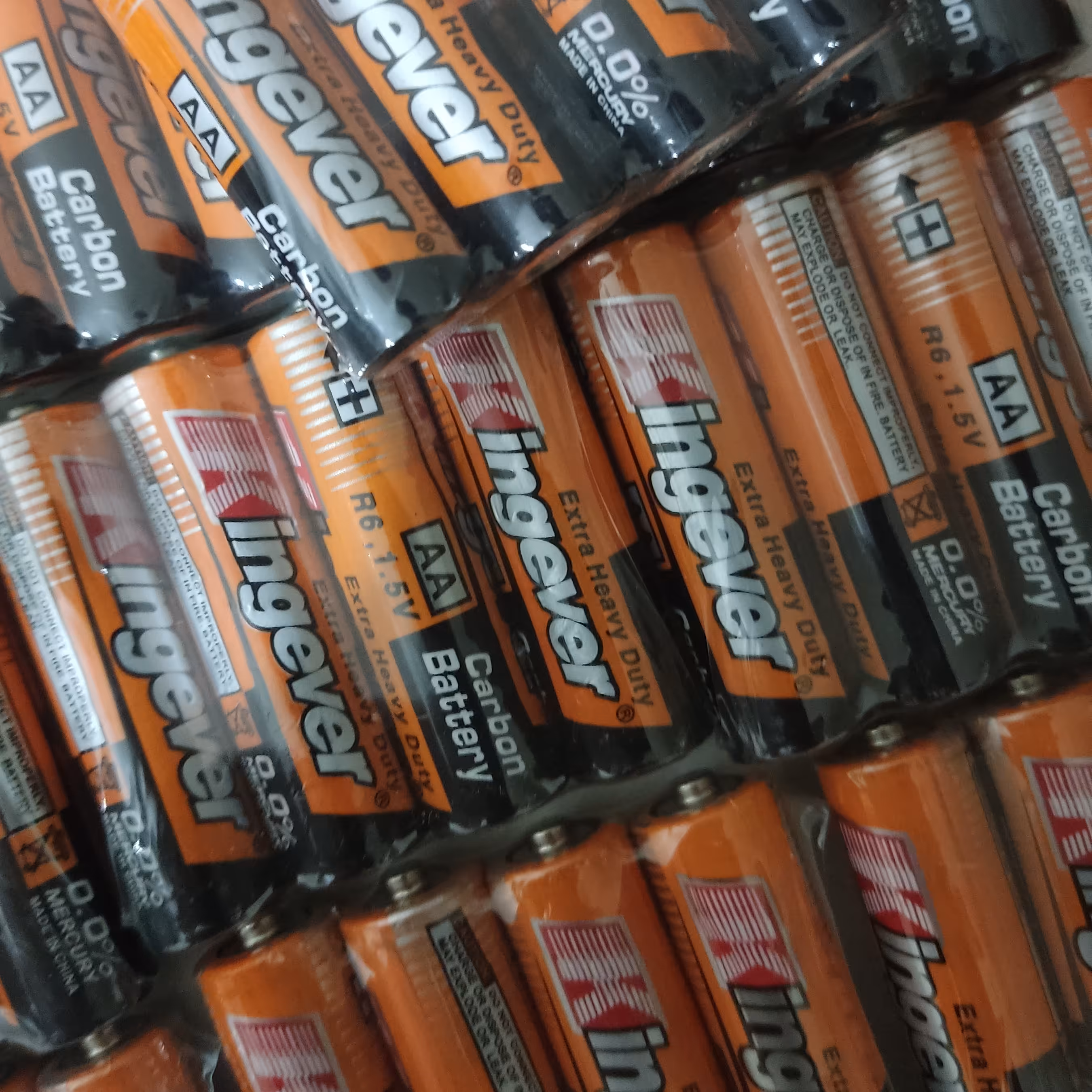 باطری قلمی برای ساعت دیواری یا اسباب بازی بسته 4عددی 