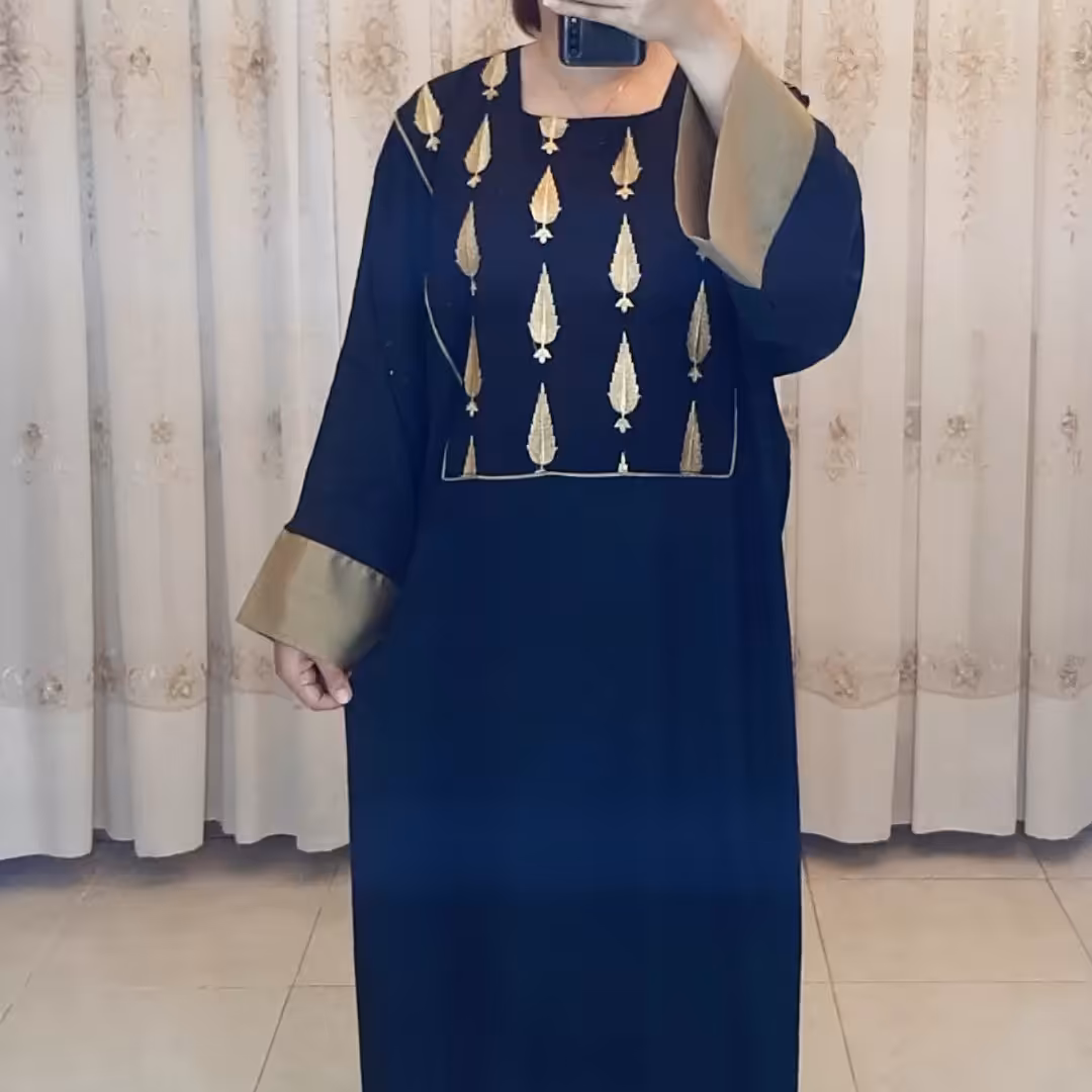پیراهن.مانتو ازجنس شیمر وپارچه سوزندوزی وتافته. بسیار زیبا.سایز فری با قد دلخواه شما.