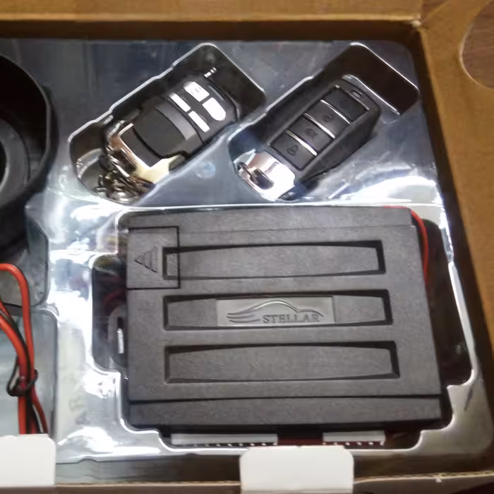 دزدگیر خودرو هوتای ساده با 2 ریموت قوی و بردبالا قابل نصب روی تمام خودروها