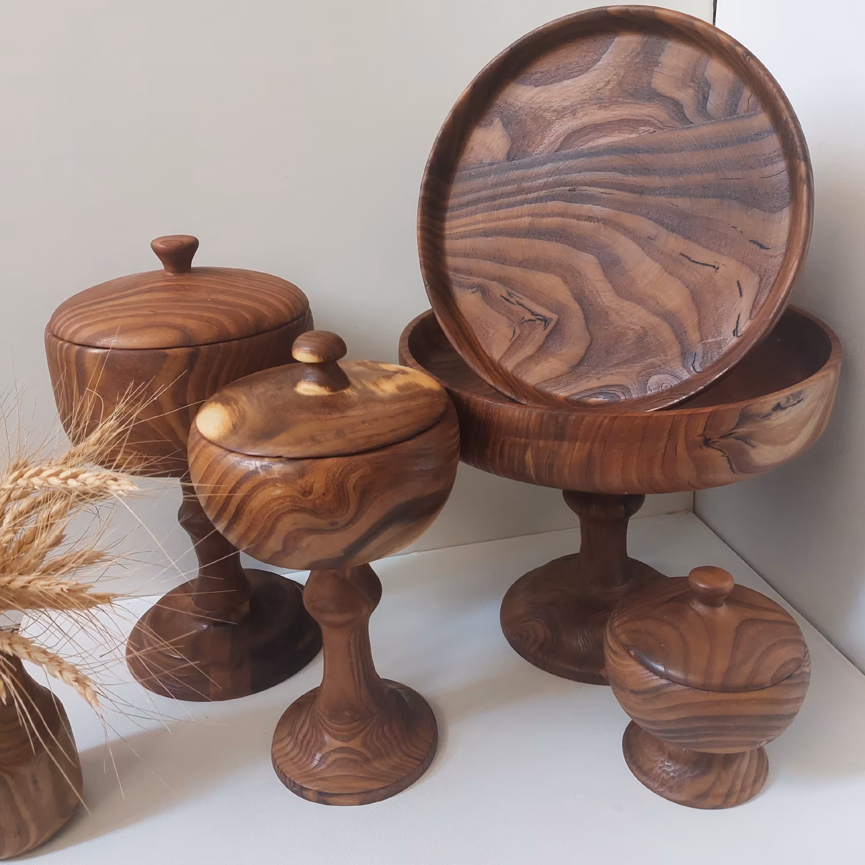 سرویس پذیرایی چوبی
