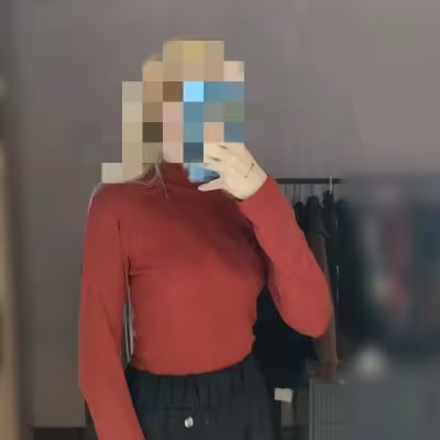 بلوز آستین بلند قرمز