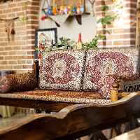 ست 5 تکه پشتی سنتی طرح شاه نشین قرمز 