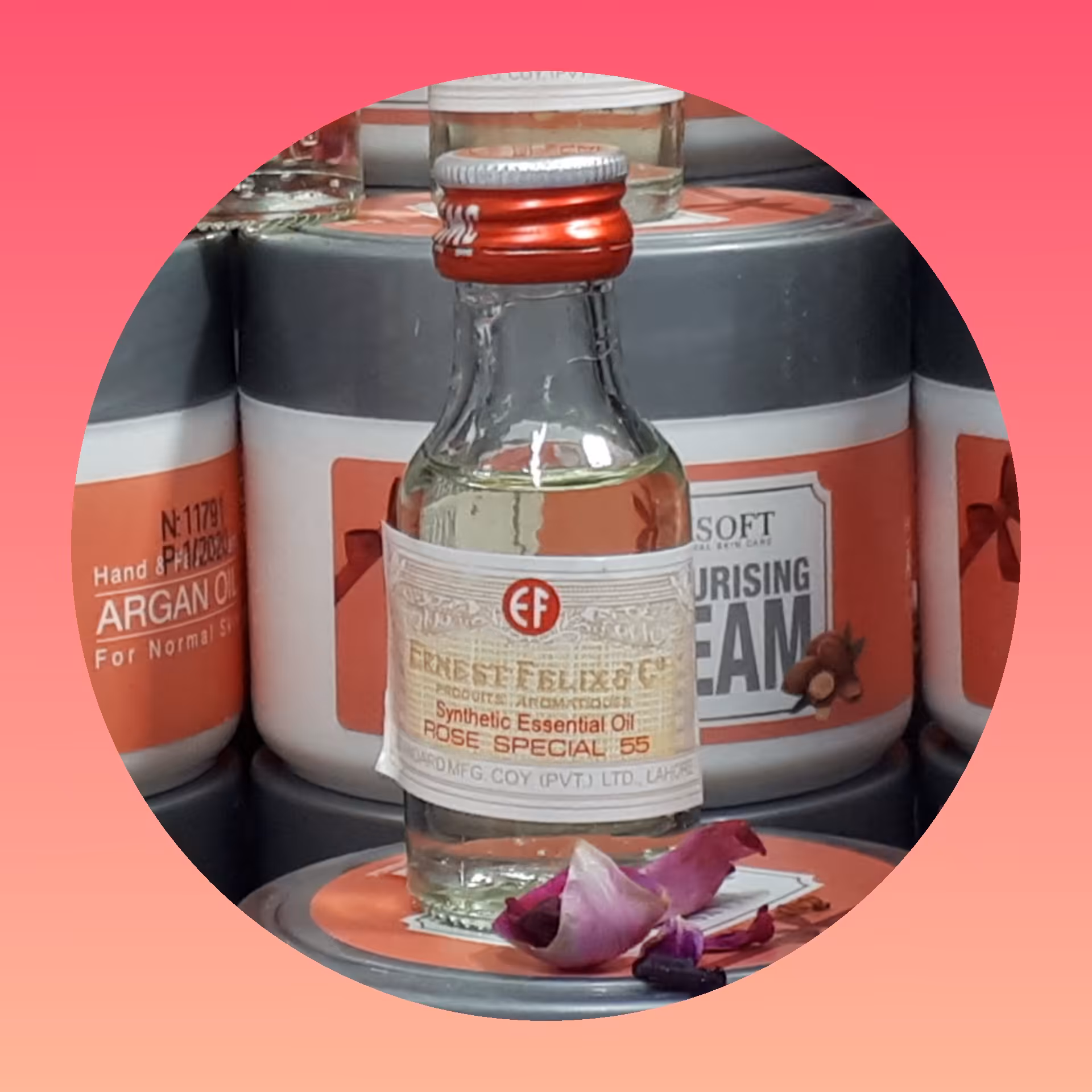 عطر گل محمدی اصل درجه یک