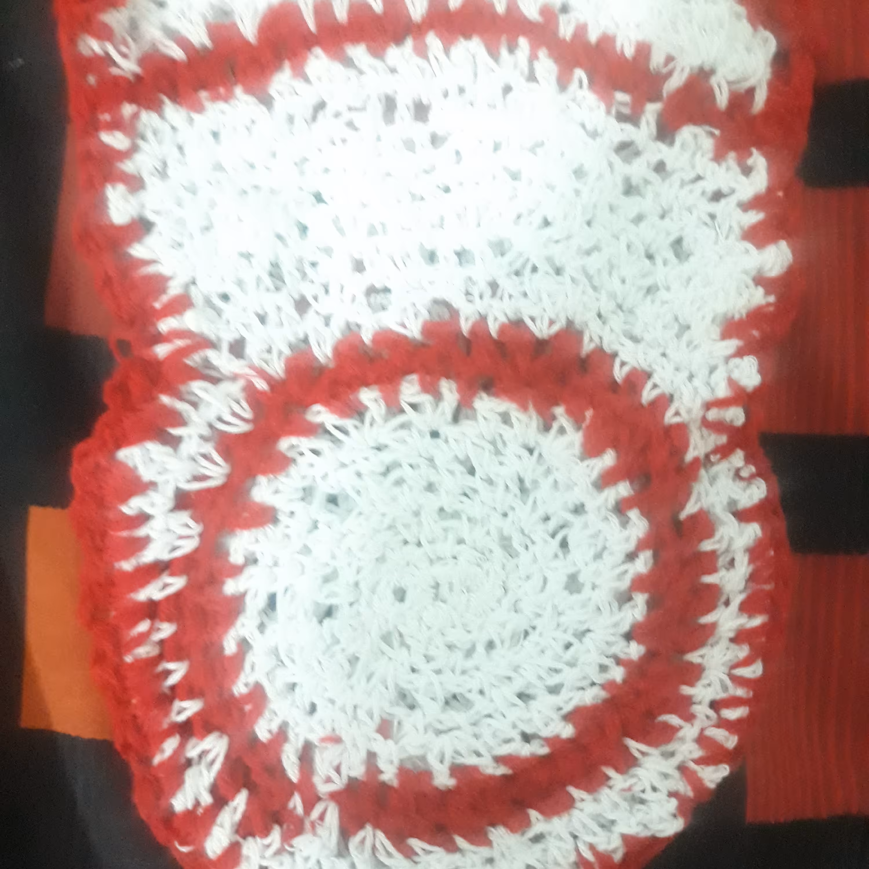 لیف حمام سفید_قرمز