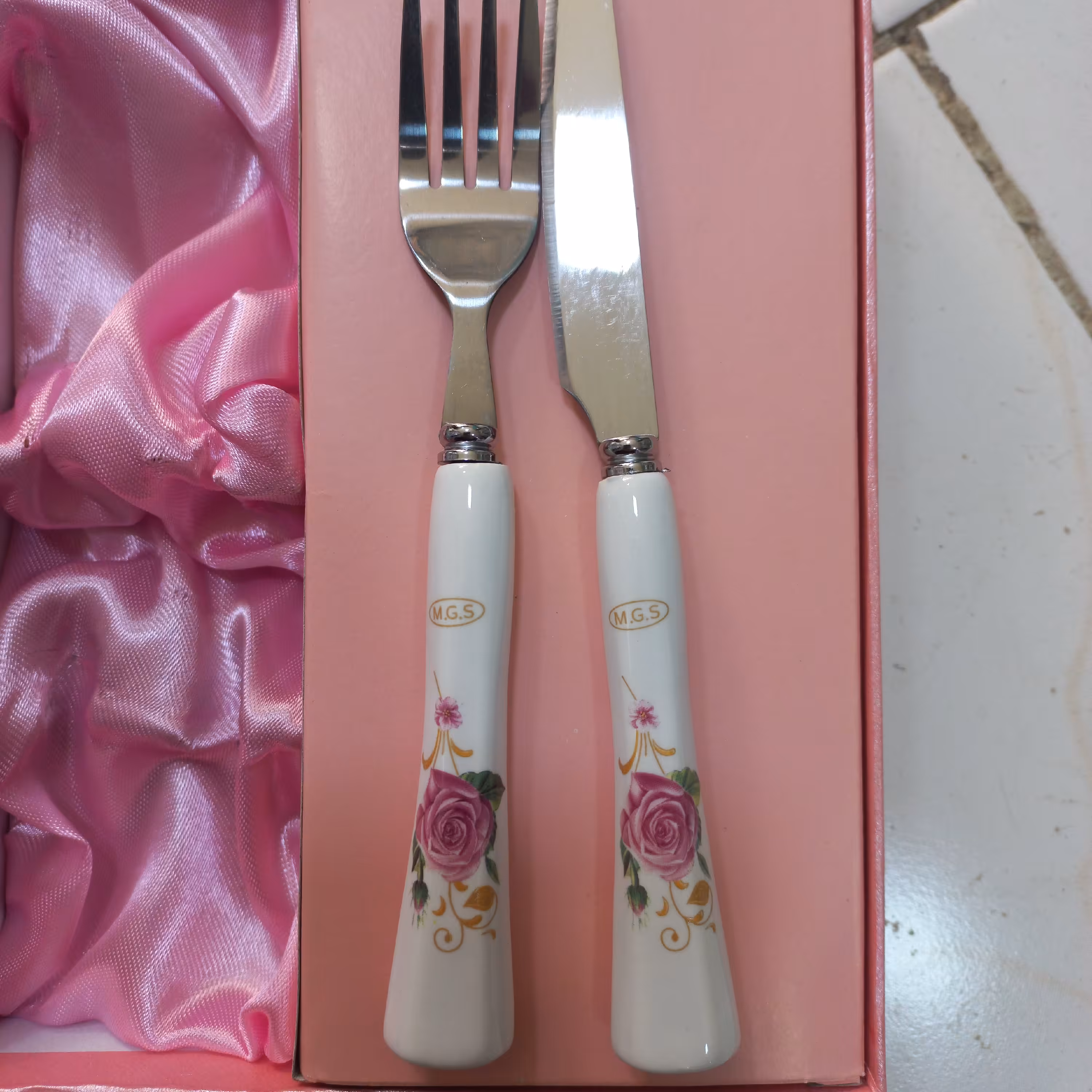 کارد و چنگال 12 پارچه MGS