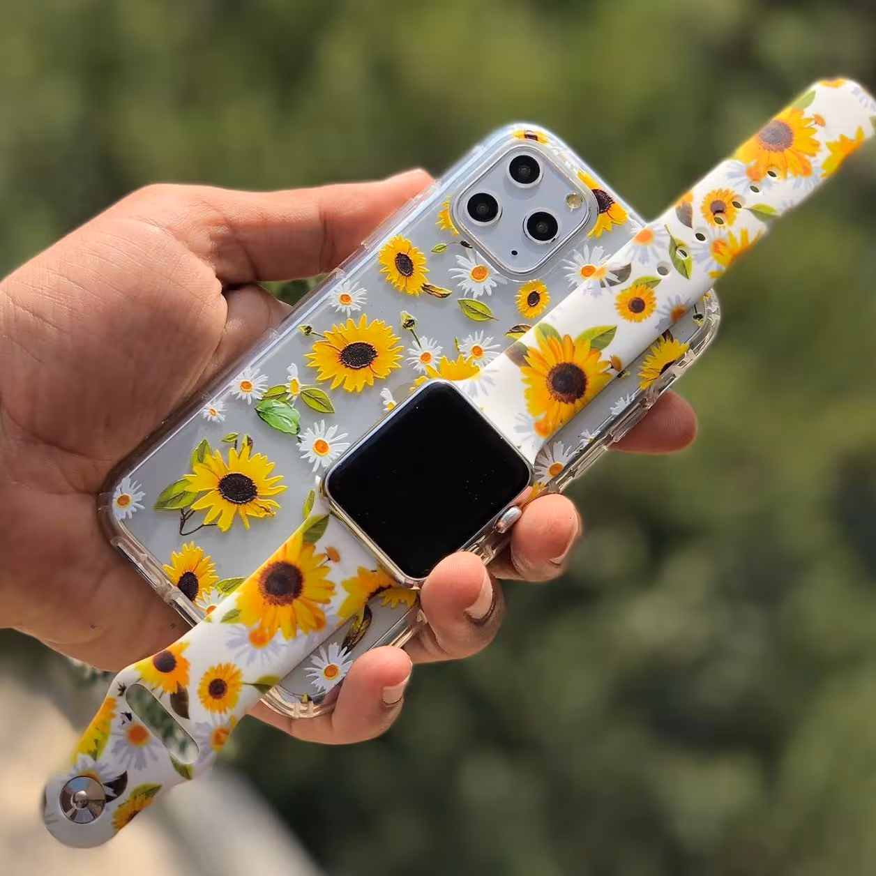 قاب موبایل طرح گل آفتابگردان و ست بند اپل واچ