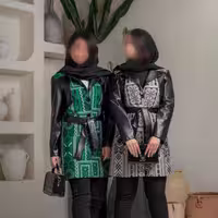 کت تلفیقی چرم و سوزندوزی  پاییزه رژینا جنس چرم و سوزندوزی صنعتی مناسب 38 الی 44