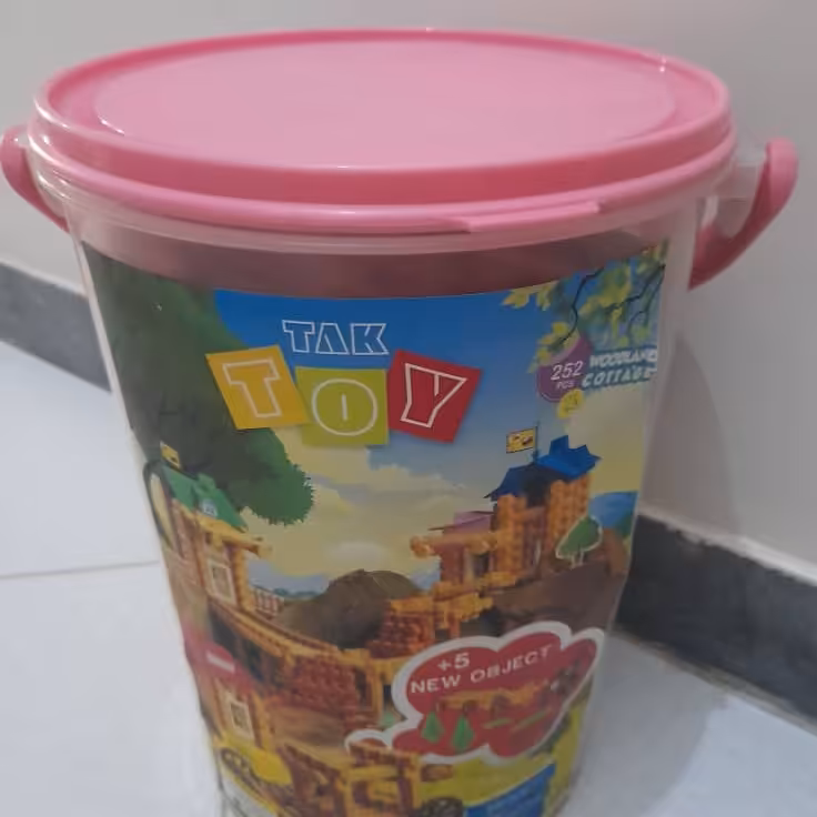 اسباب بازی خانه جنگلی 252 قطعه سطلی تک توی 