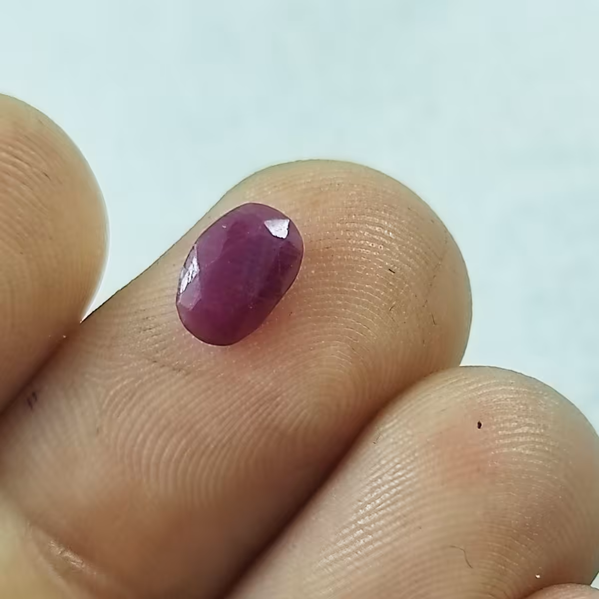 سنگ یاقوت سرخ مدل بیضی کد 11589974