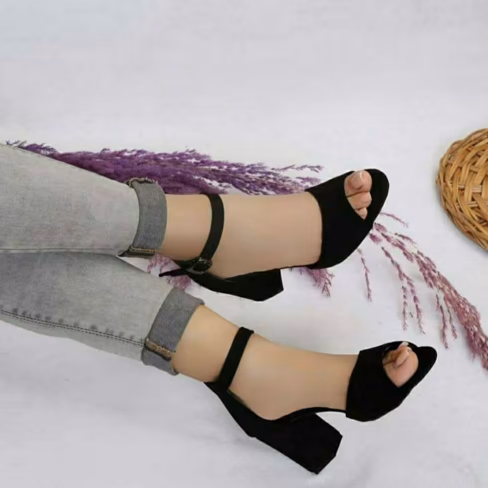 کفش تابستانه زنانه پاشنه دار مدل الهام با قالب ترک و بسیار شیک و خوش پا