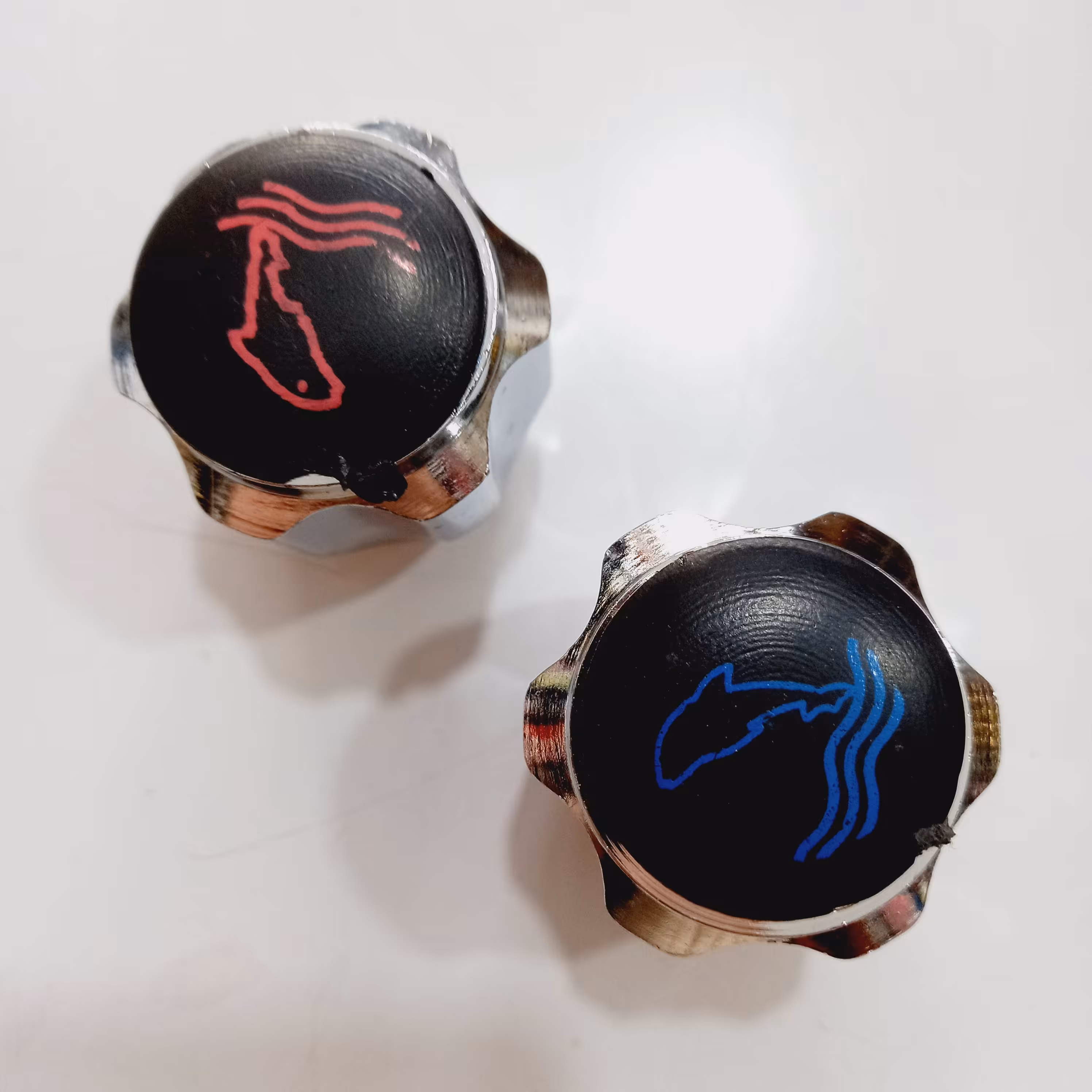 پوسته شیر دسته شیر طرح فلزی مجموعه دو عددی به همراه پیچ