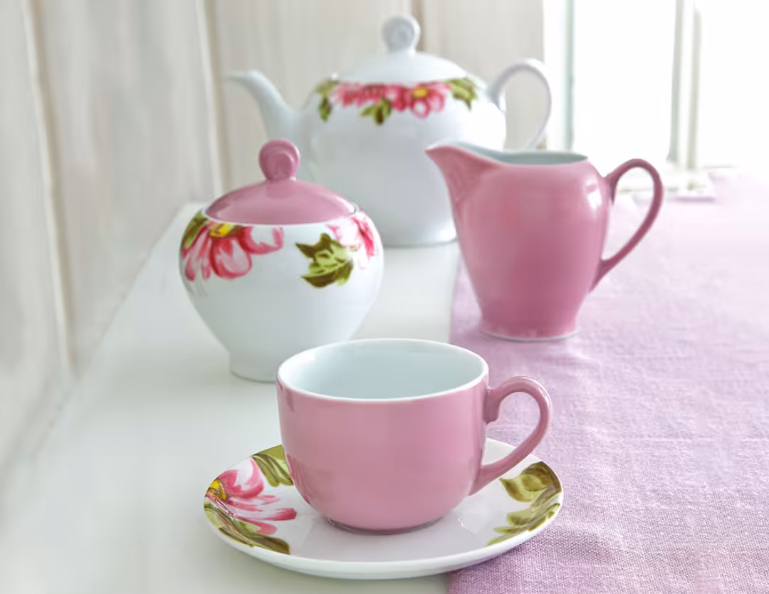 سرویس چایخوری 17 پارچه چینی زرین ایران سری ایتالیا اف مدل Lillian درجه عالی