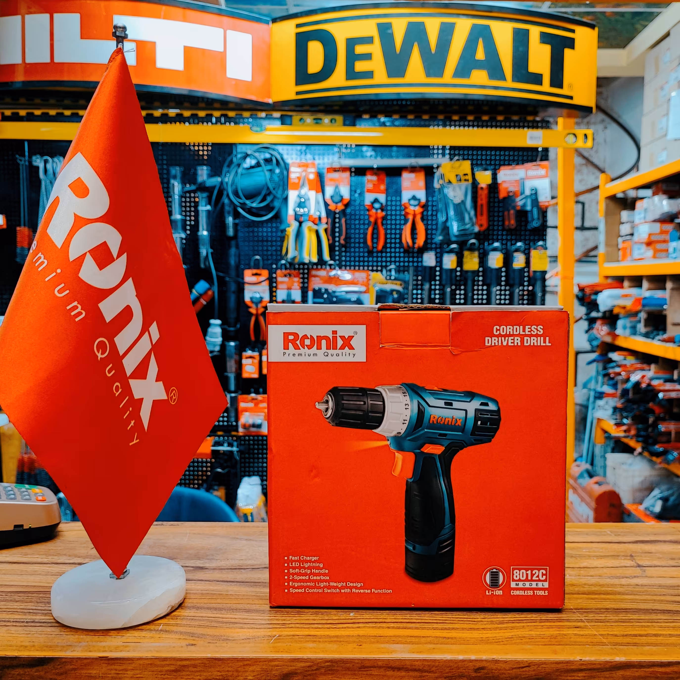 دریل پیچ گوشتی شارژی8012C رونیکس 12 ولت سری مگا

