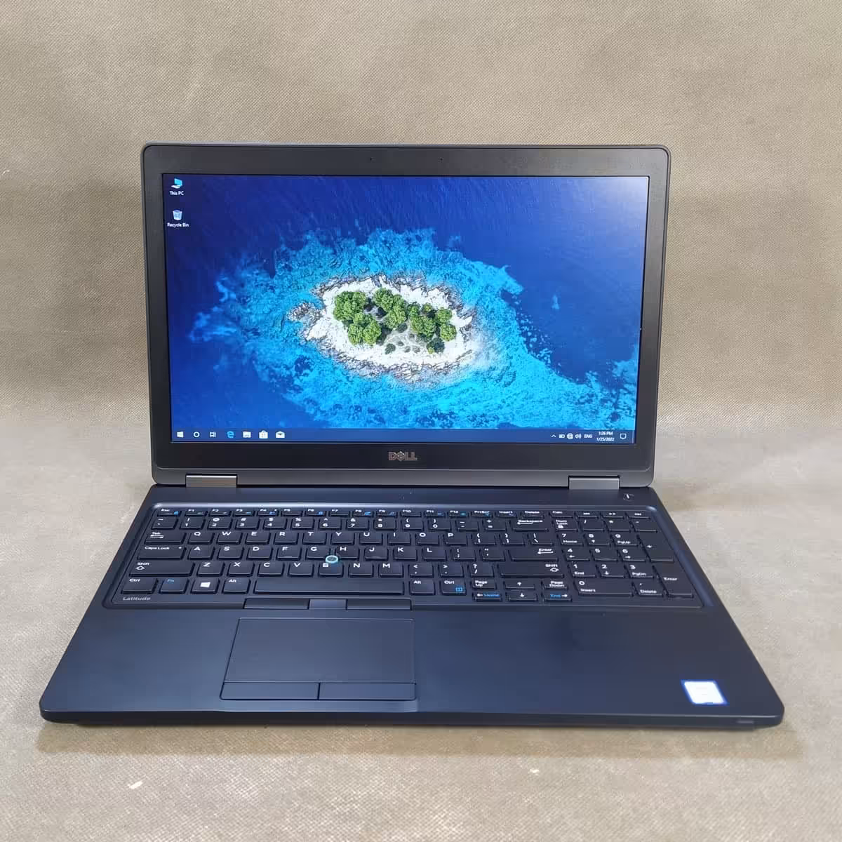 لپ‌تاپ Dell مدل Latitude 5580 | مفیدیار مشاوره و خرید لپ تاپ و کامپیوتر با بهترین قیمت