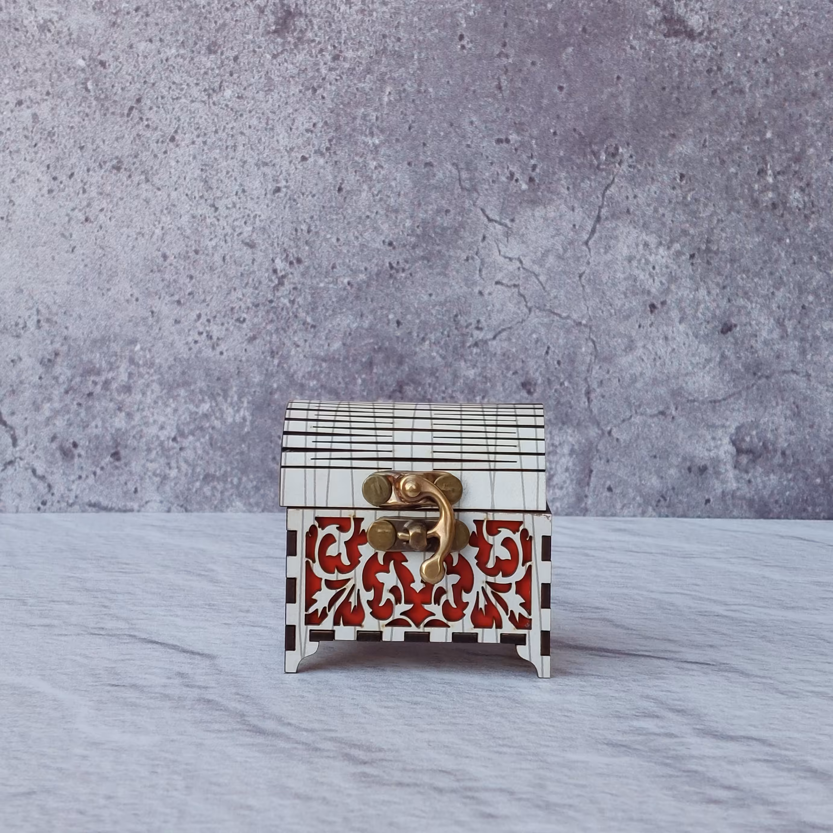 جعبه جواهر اکسسوری کادویی مدل صندوقچه ای چوبی mdf سایز 1