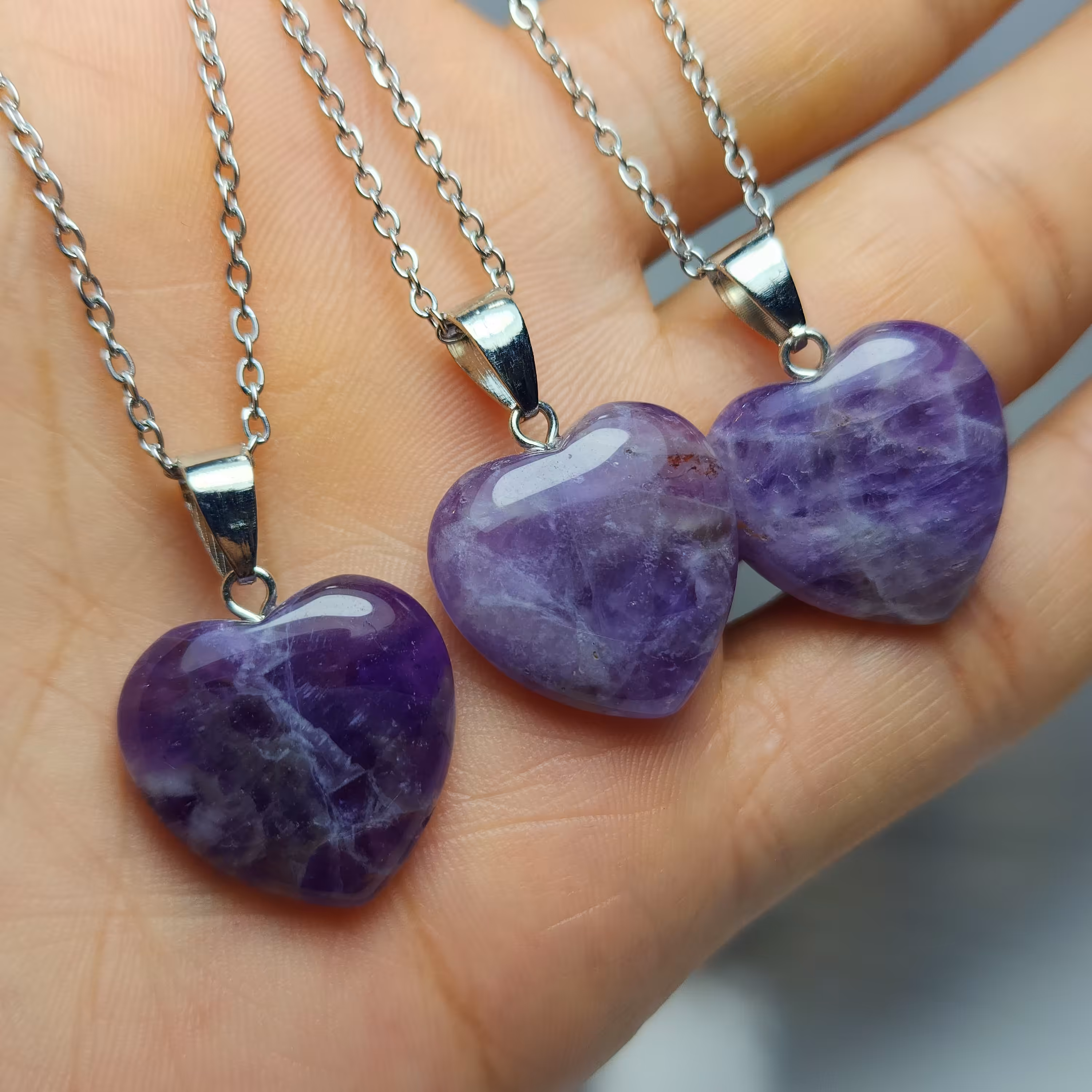 گردن آویز آمتیست طرح قلب اصل ( سنگ آرامش ) به همراه زنجیر استیل 