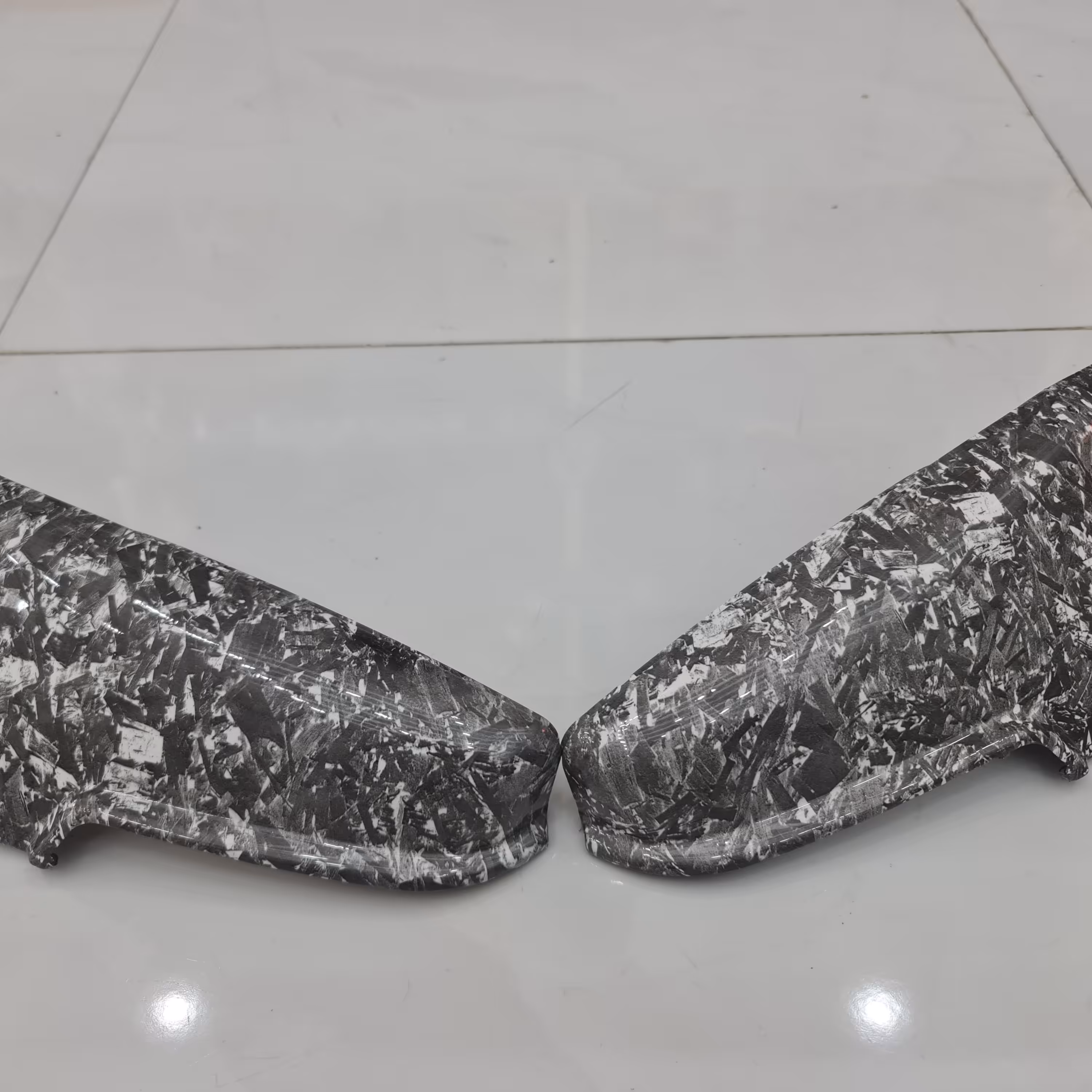 آیینه بغل خفاشی(طرح M) رنگ کربن فورج