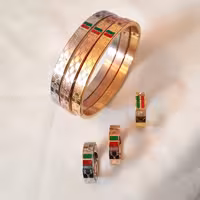 دستبند لویی ویتون طرح کارتیه  (دستبند النگویی) پک سه تایی  در سه رنگ طلایی رزگلد و سفید فروش فقط سه تایی  از شانی گالری