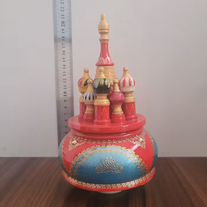 کلیسای سن باسیل مسکو موزیکال  - سوغات وارداتی از روسیه - رنگ و طرح در تصویر 