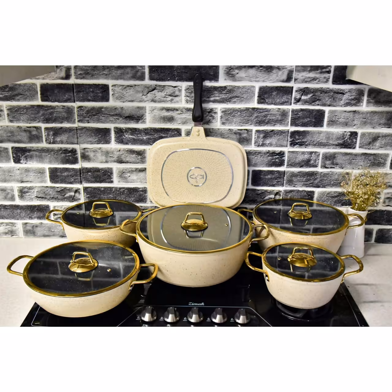 سرویس قابلمه لاکچری 15 پارچه بدنه آلمینیوم داخل گرانیت ضد خش  (K.Z.P ) در رنگ بندی های بسیار زیبا