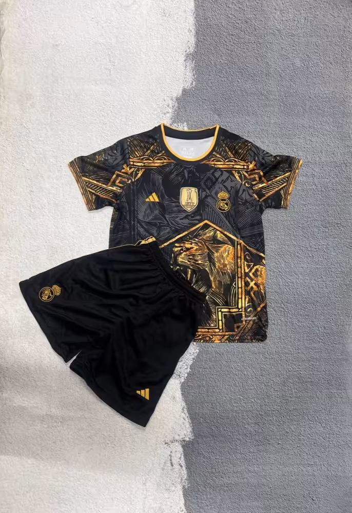 کیت کانسپت بچه گانه شیر رئال مادرید