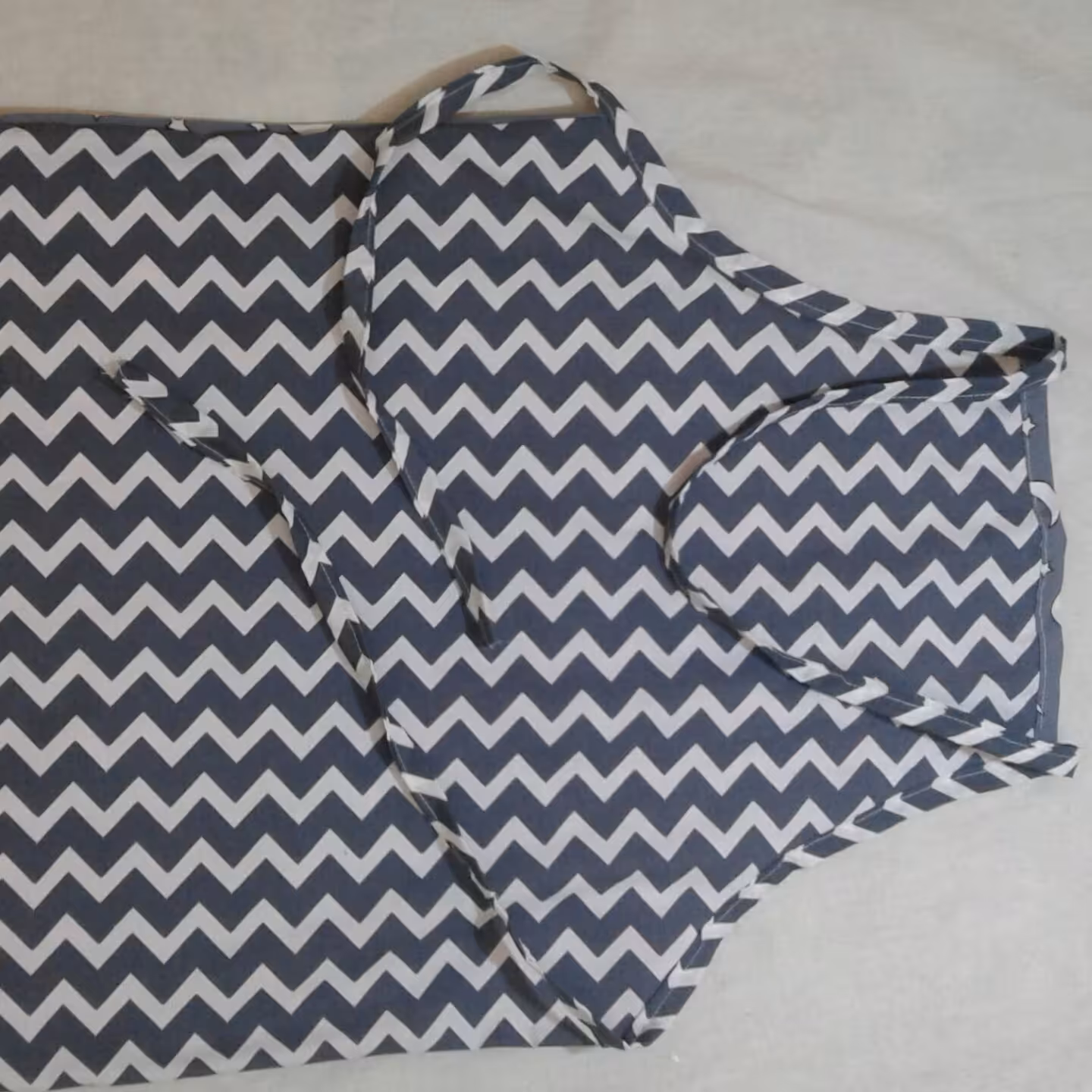 پیش بند اشپزخانه