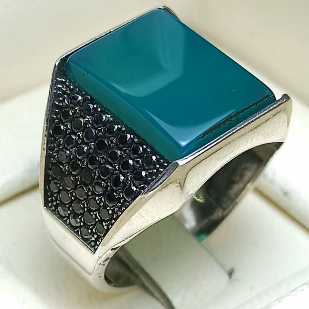 انگشتر نقره اسپرت همراه عقیق سبز 4