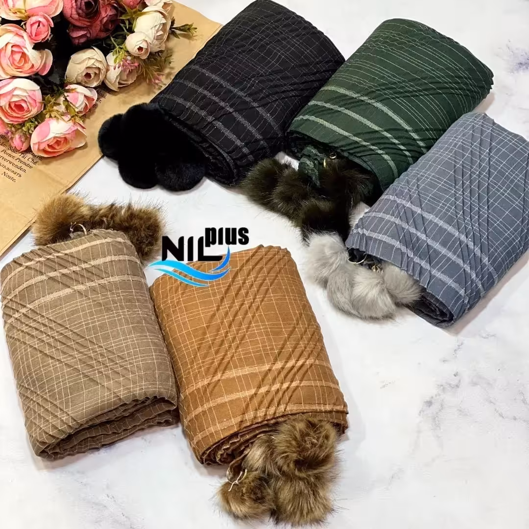 شال پلیسه پوم پوم دار شاین(ارسال رایگان)