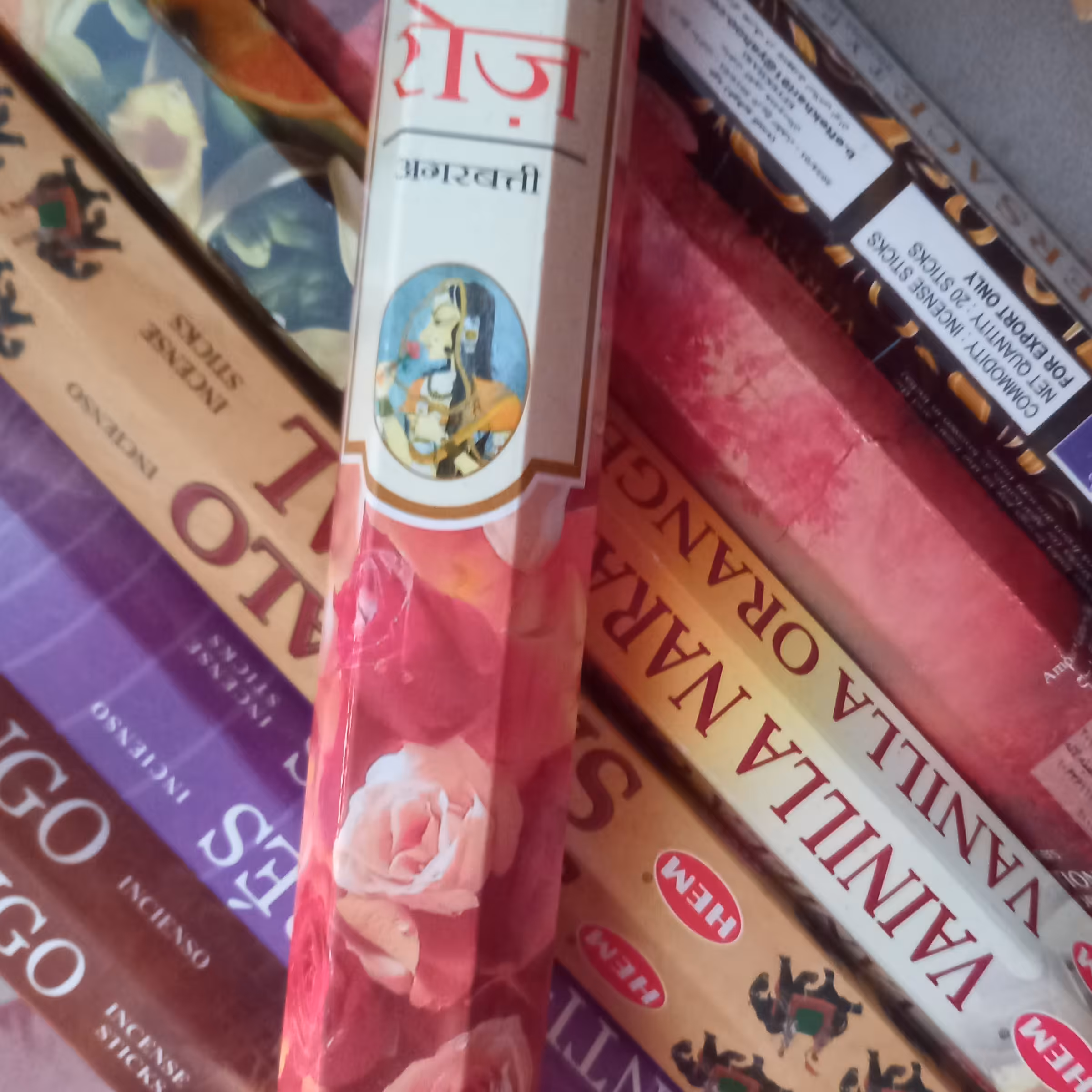 عود هندی گل رز