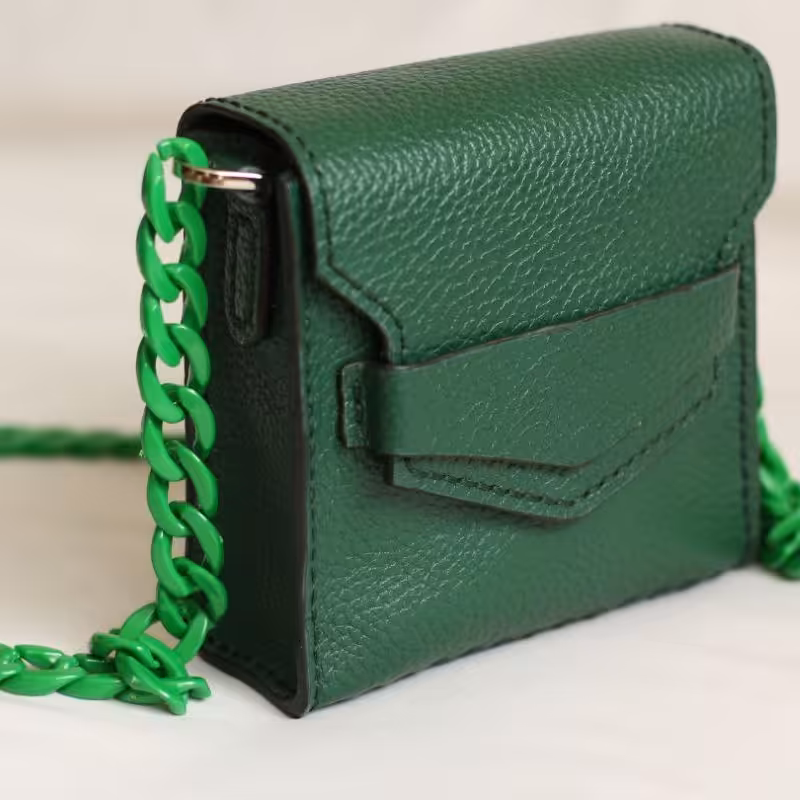 کیف دوشی چرم دست دوزرنگبندی طبق تصاویر چرم درجه یک صادراتی تبریز