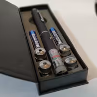 لیزر خودکاری  باتری خور نور سبز 5سر 