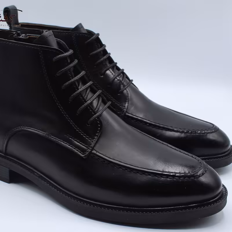 کفش تمام چرم زیره لاستیک تک سایز با تخفیف ویژه