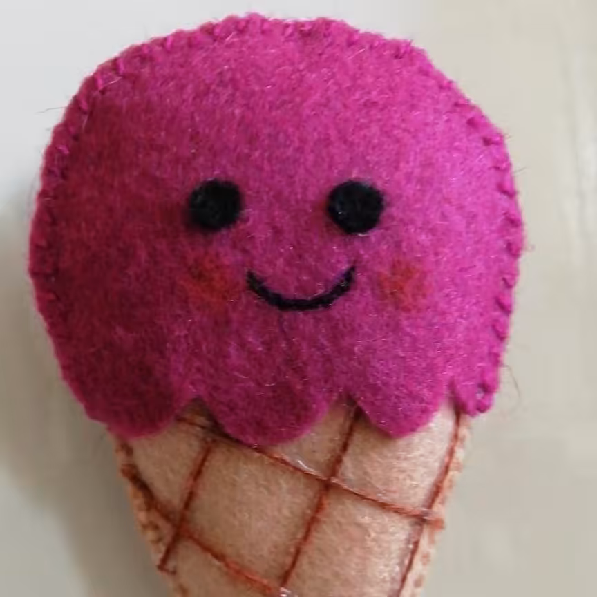 عروسک و حبوبات و میوه یخچالی نمدی