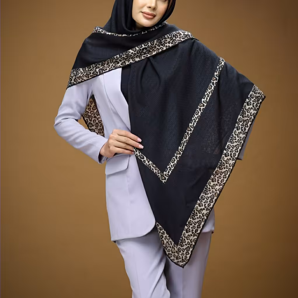 روسری مشکی نخی گارزا ژاکارد