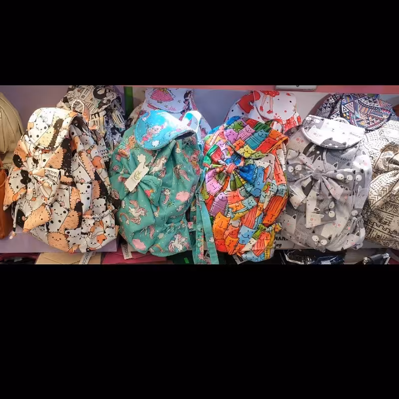 کوله پاپیون خارجی
جنس خارجی 
قیمت 600
ارسال رایگان