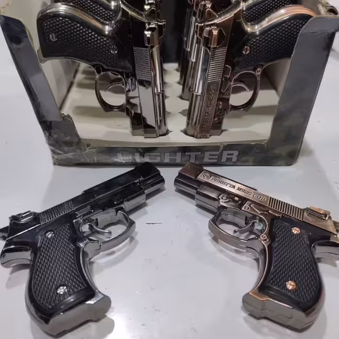 فندک طرح کلت (قبل سفارش توضیحات محصول رو بخون) فندک تفنگی فندک زیپو فندک فانتزی فندک زیبا فندک خاص کلت تفنگ