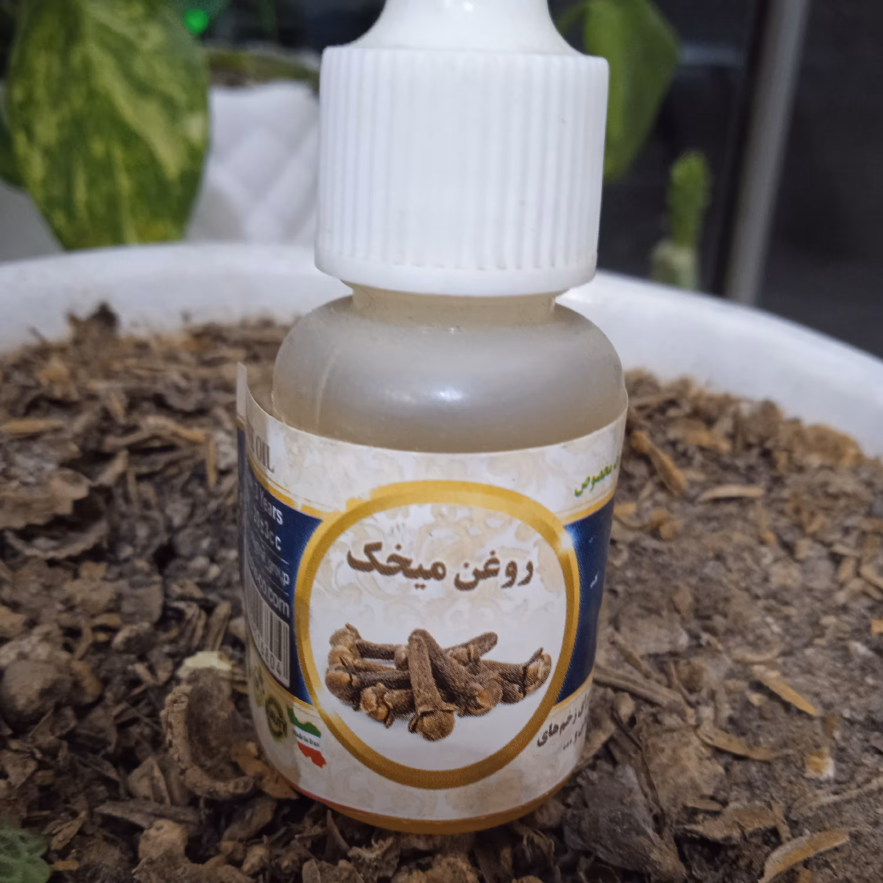 روغن میخک