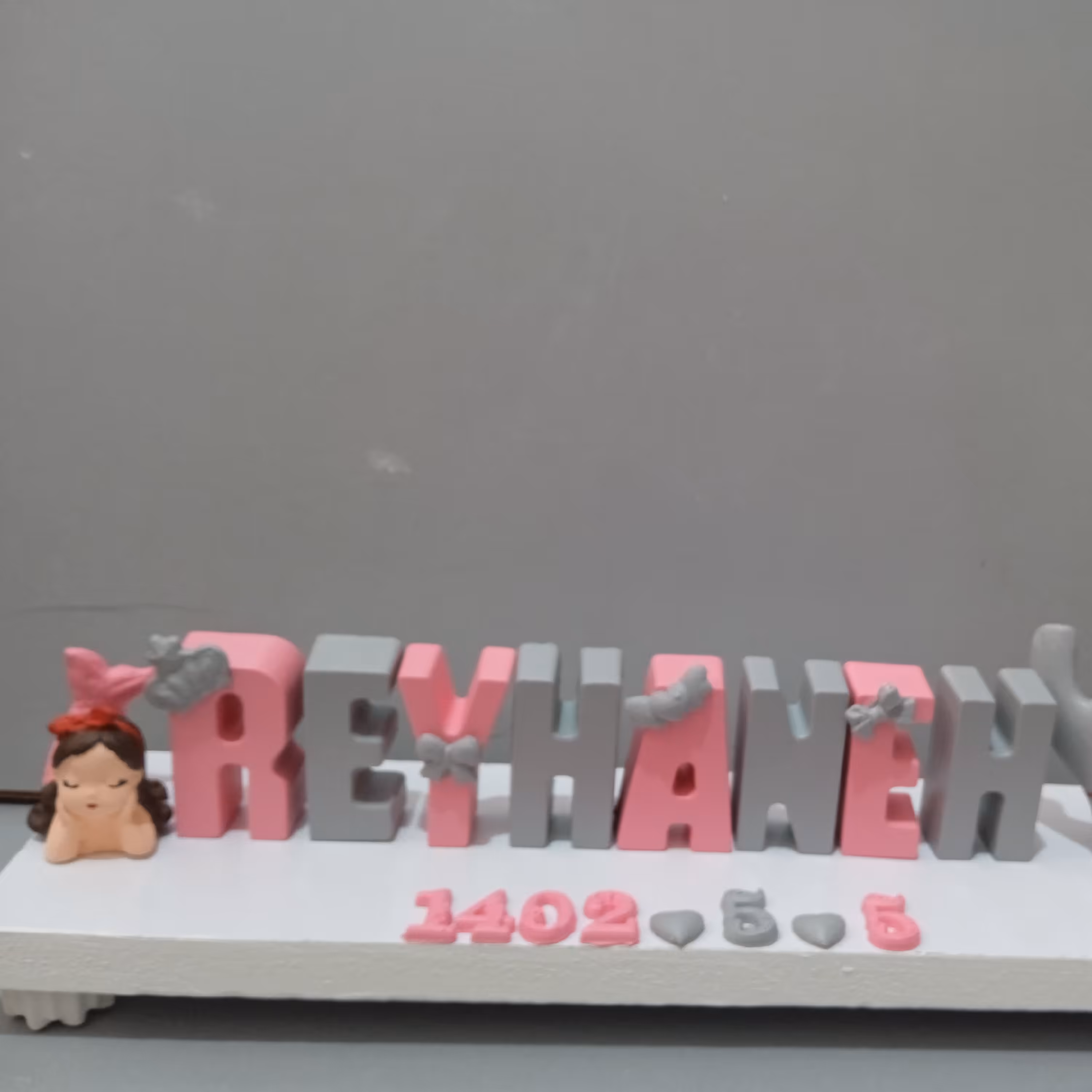 استند اسم ریحانه ساخته شده با پودر سنگ هنری ترک قابل شستشو 