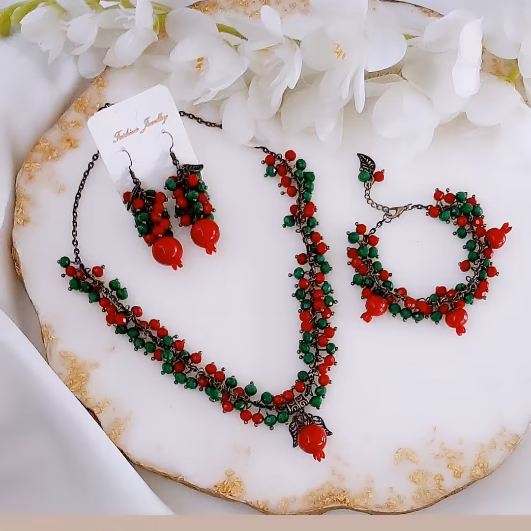 ست یلدایی انار