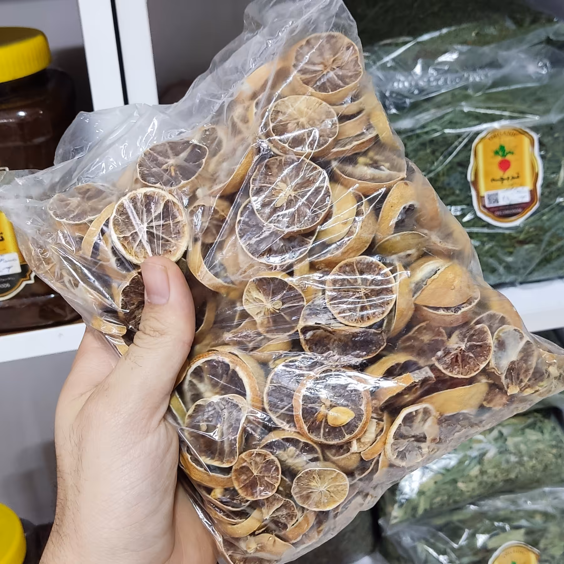 لیمو امانی .عمانی اسلایس تربچه