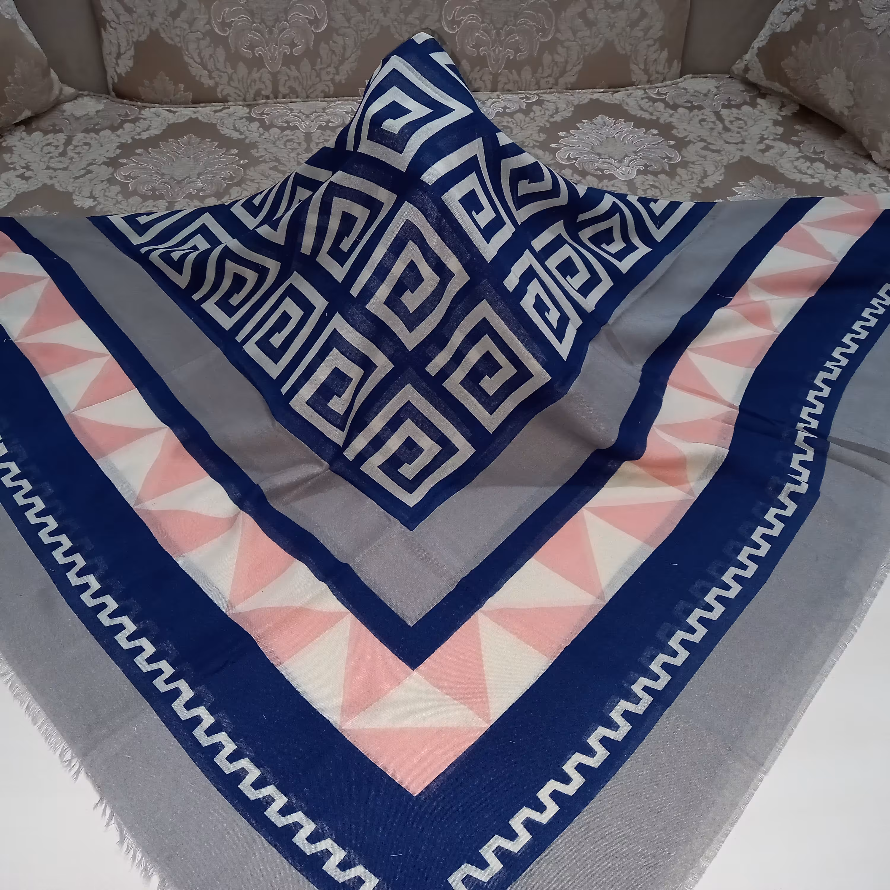 روسری نخی طرحدار رنگی