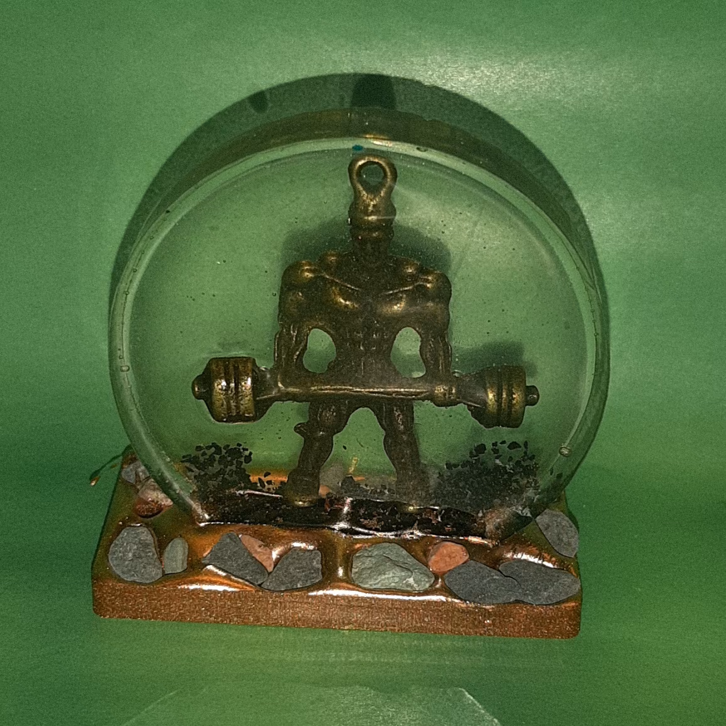 استند مجسمه رزینی وزنه بردار چ