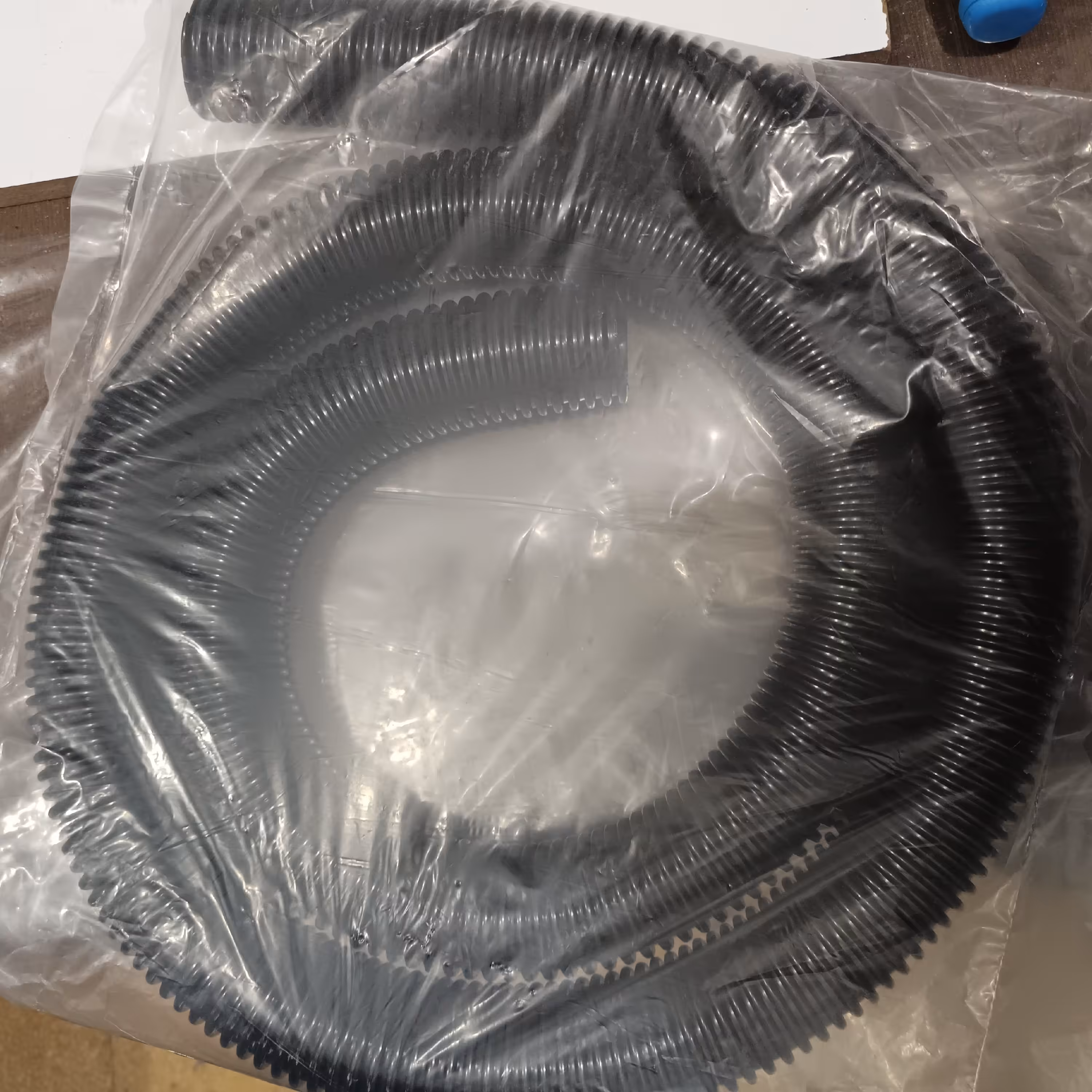 عالی ترین لوله خرطومی جاروبرقی سپاهان سایز 38 ضد پارگی به طول 2 متر