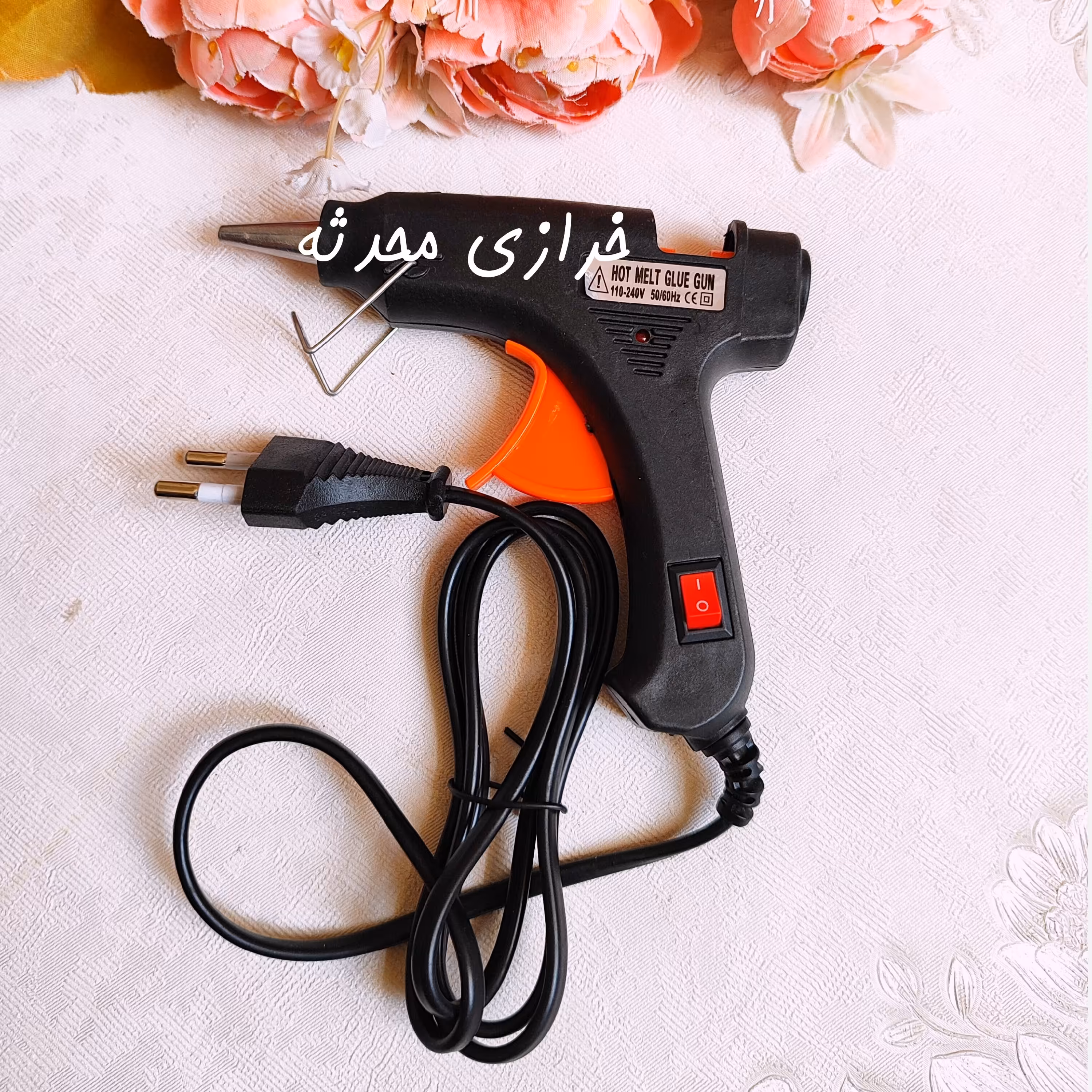 دستگاه چسب حرارتی کوچک با کلید خاموش و روشن و پایه متحرک 